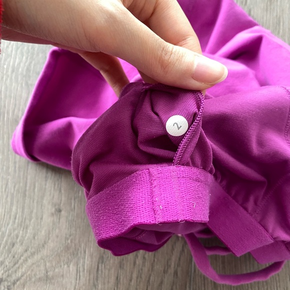 Lululemon Exquisite Tank size 2 - Picture 3 of 6